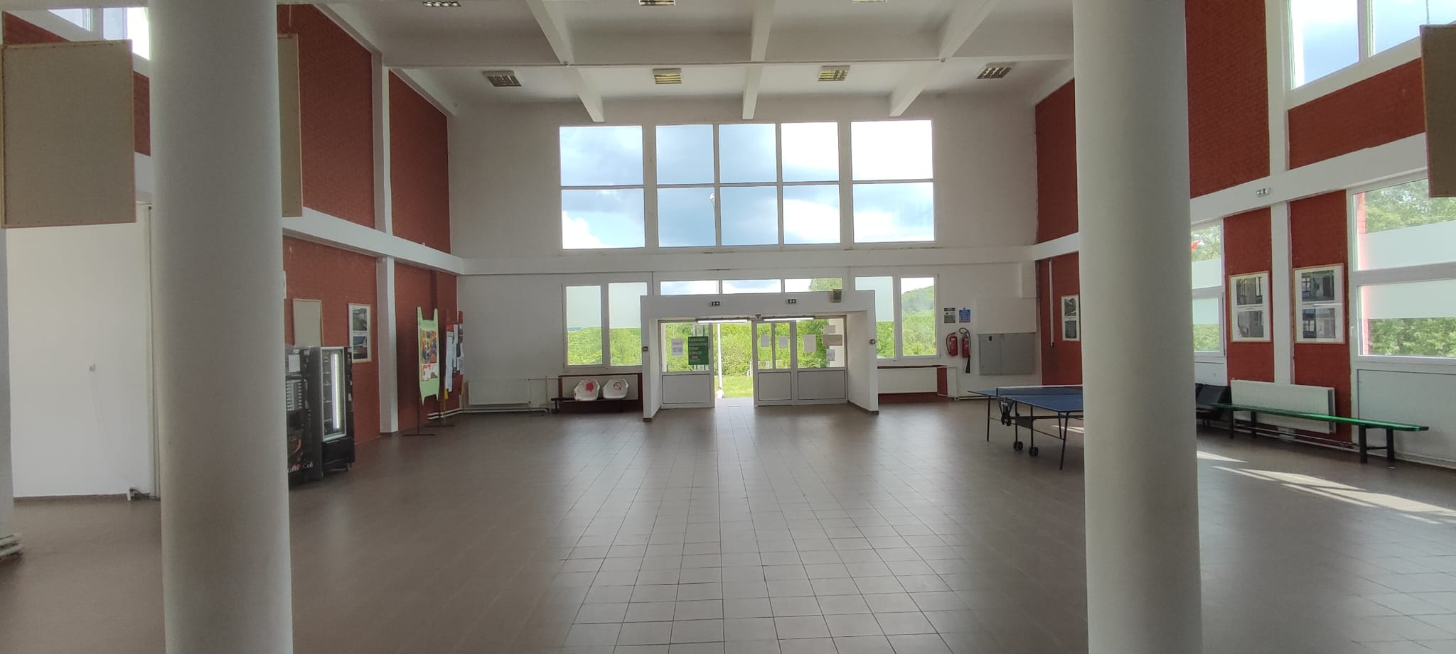 Зграда школе